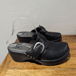 Crocs‎ Women’s Sarah Clogs Black